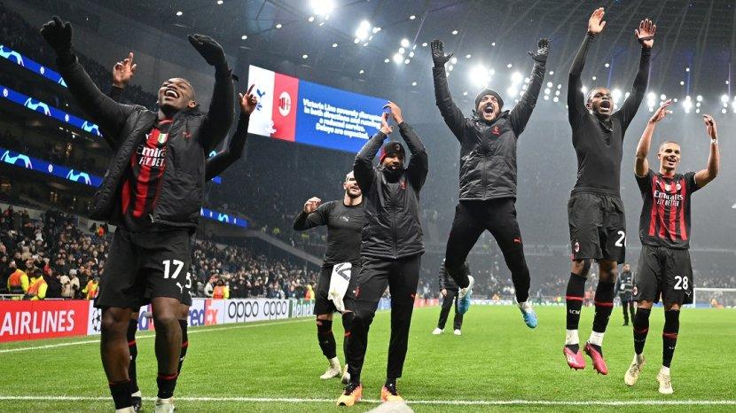 AC Milan Bertemu Empat Kali Dengan Napoli di Bulan April Ini