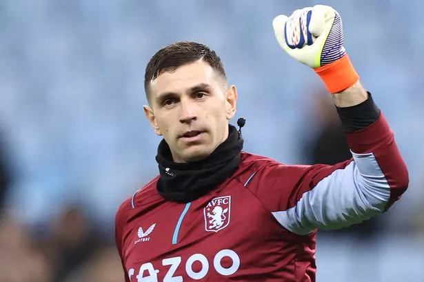 Manchester United Siap Tmpung Emiliano Martinez Yang Sedangkan Mencari Klub Baru